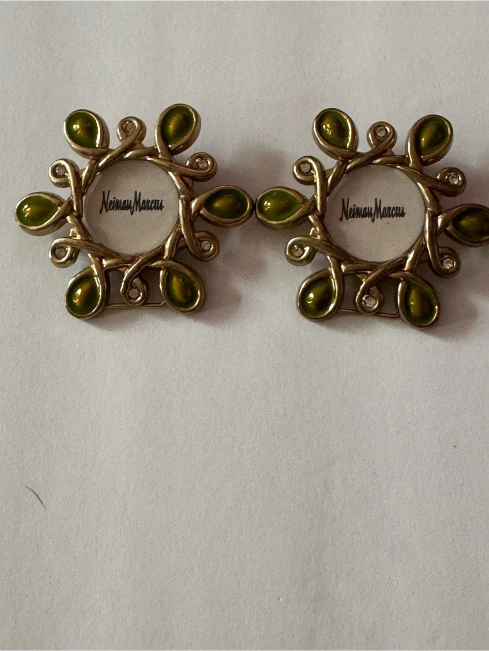 Jay Strongwater Neiman Marcus Gold-Tone Olive Enamel mini picture frame set of 2